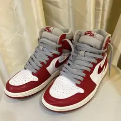 Nike Air Jordan 1 赤白 ハイカット