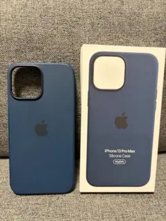 iPhoneケース iPhone13ProMax シリコンケース ブルー