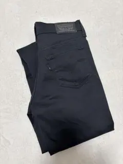 Levi's 312 Shaping Slim ブラック 24