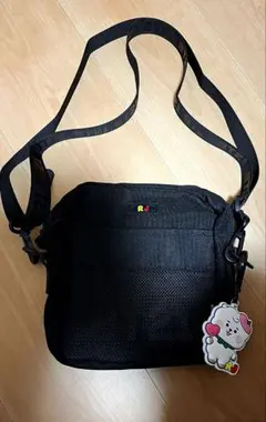 BTS JINミニバッグ