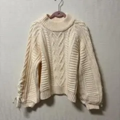 INGNI アイボリー ケーブル編み ニットセーター