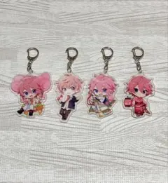 すとぷり さとみ アクリルキーホルダー 4種セット（1個600円）