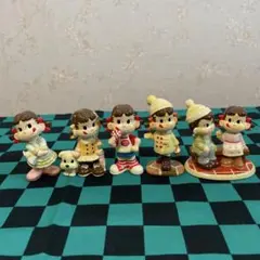 不二家 ペコちゃん フィギュア 5体セットのサムネイル