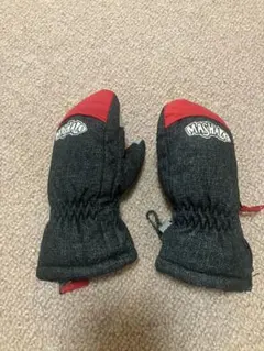 子ども　ミトン手袋　雪遊び