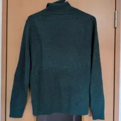 UNIQLO ダークグリーン タートルネック M