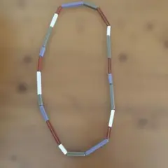 カジュアル多色長方形ビーズネックレス　個性的