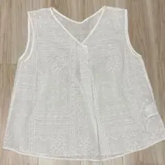 PAGEBOY 刺繍 ノースリーブ トップス ホワイト