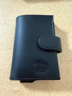 【美品】シーズンシートオーナーズ 　スキミング防止機能付き　牛革ミニウォレット