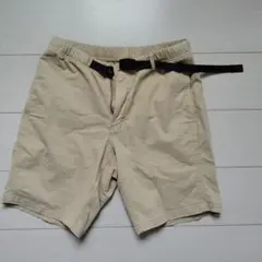 グラミチ　ベージュショートパンツ 黒色ベルト付き