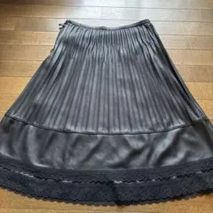 modfiy 黒プリーツスカート レース二段のサムネイル