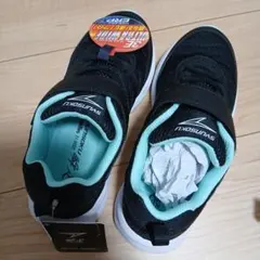 瞬足　スニーカー 21.0cm ブラック/ミント