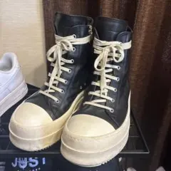 厚底レザーハイカットスニーカー