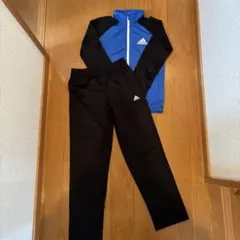 アディダス　ジャージ上下セット　140