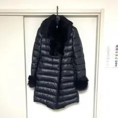 DAMA ファー付きブラックダウンジャケットのサムネイル