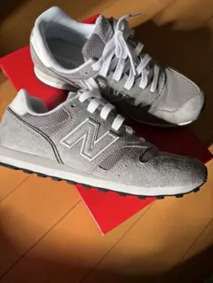 ニューバランス　373 レディース　25㎝