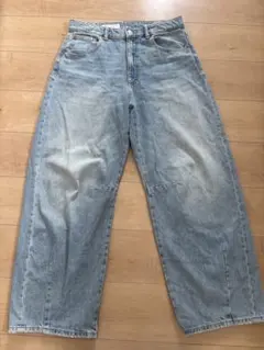 ZARA スーパーバギーフィットデニム