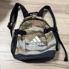 adidas キッズ リュック カモフラ柄のサムネイル