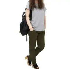 シンプルチノパン（ベージュ）