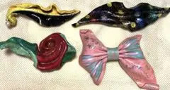 ハンドメイド　手作りブローチ　バラ　リボン　葉っぱ　パール