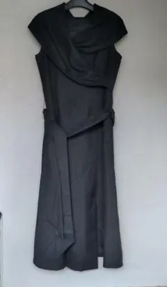 ATUROTAYMA A/T黒のワンピース毛100%のサムネイル