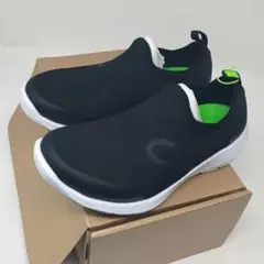 Item thumbnail for item 15189016-f613-4541-925f-39353fa5d574