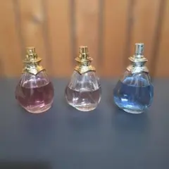 ジャンヌ　アルテス香水セット ピンク・クリア・青 3本