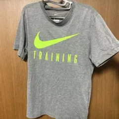 メンズ　NIKE 半袖　Tシャツ　グレー　サイズM