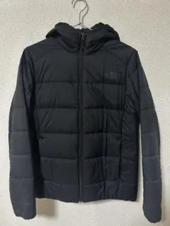 The North Face リバーシブルブラックダウンジャケット