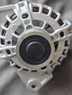 ダイナモ オルタネーター 2TG 18RG - メルカリ