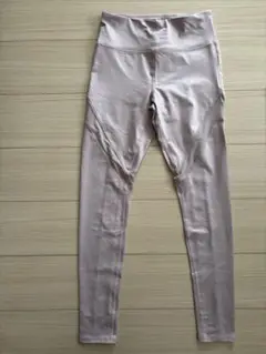 薄いピンク ハイウエスト ヨガパンツ