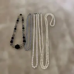 エレガントな黒白パールネックレスセット