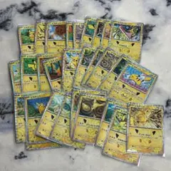 ポケモンカード ピカチュウ 30th 全30種コンプリートセット
