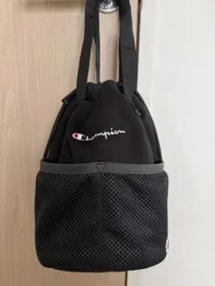 【美品】Champion 巾着型 トートバッグ ブラックのサムネイル