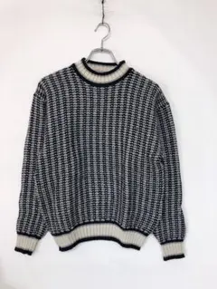 レトロ オールド Jantzen 古着 リブ切替 ジャガード ニットセーターのサムネイル