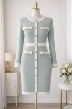 水色ニットタイトフィットワンピース
