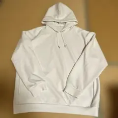 GU フード付きポケットつきパーカー　ホワイト