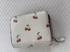 MARC BY MARC JACOBS チェリー柄 二つ折り財布