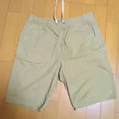 AMERICAN EAGLE　チノパン　ショート　Mサイズ　ベージュ系のサムネイル