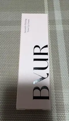 BYUR セラムフィットシャイニングトーンアップクリーム