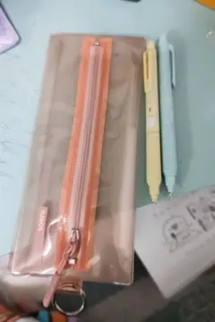 Item thumbnail for item 014eac4b-2c97-4bb6-ab7c-9895be562660