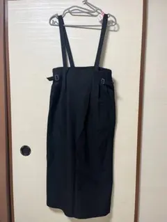 Samansa Mos2 blue サスペンダー付きタイトスカート 黒のサムネイル