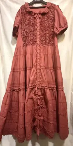 ピンクハウス豪華フリルワンピースカネコイサオワンダフルワールドボルドー