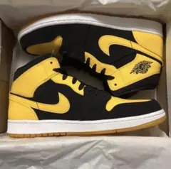 新品 箱付 黒タグ NIKE AIR JORDAN 1 MID 28センチ