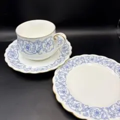 ノリタケ　ティーカップ&プレートセット