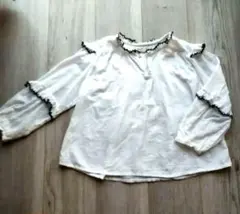 美品 4000円★ザラ Zara Kids 白 長袖 ブラウス 120 130