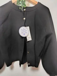 最終値下 試着のみ 新品タグ付き 黒のゆったりカーディガン サイズM 丈短め