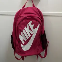 Nike ピンク リュック・バックパックのサムネイル