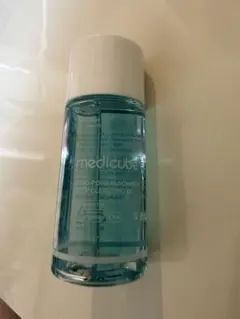 medicube ZERO PORE BLACKHEAD クレンジングオイルのサムネイル