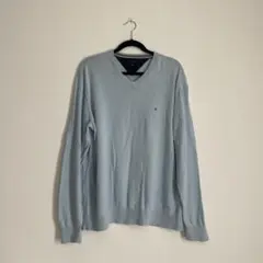 TOMMY HILFIGER ライトブルー Vネックセーター