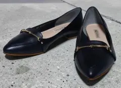 DIANA ブラック ポインテッドトゥパンプス　ビットローファー